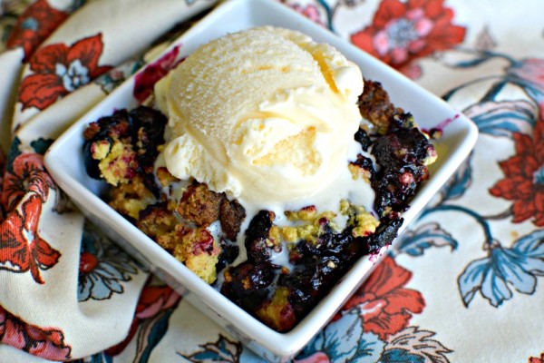 4 Ingredient Blueberry Cobbler